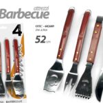 ATTREZZI BARBECUE 52 cm SET 4 PZ COLTELLO PINZA SPATOLA FORCHETTONE MANICO LEGNO