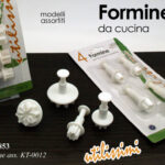 SET 4 FORMINE ESPULSIONE TAGLIABISCOTTI STAMPI CAKE DESIGN PASTA DI ZUCCHERO ASS