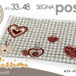 Tovaglietta americana rettangolare cuori quadretti colazione tessuto ass 48x33
