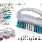 Spazzola unghie manicure pedicure pulizia mani dita plastica igiene ass 10 cm