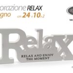 DECORAZIONE PARETE TAVOLO SCRITTA FRASE LEGNO BIANCO RILASSAMENTO RELAX 24*10cm