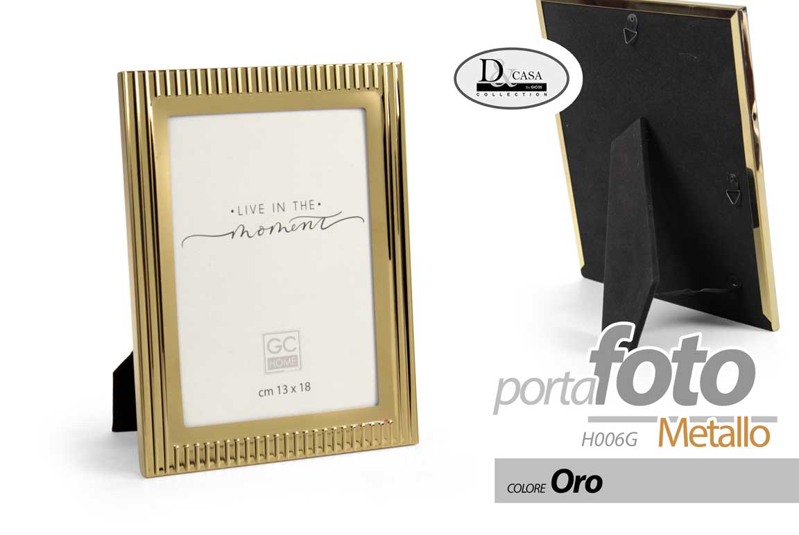 8025569907418 CORNICE PORTAFOTO DA TAVOLO FOTO 15*20 MODERNO CLASSICO RIGHE COLOR ORO 19*24 cm - immagine 1